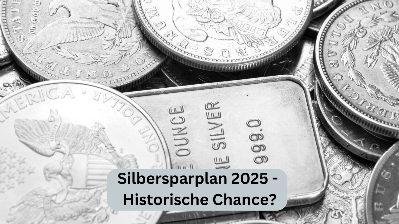 Glänzende Silberbarren und Silbermünzen mit Text "Silbersparplan 2025 – historische Chance"
